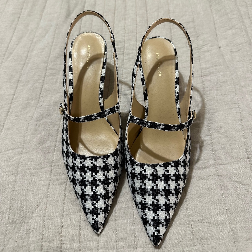 Ann Taylor Black and White Shoes Womens 9